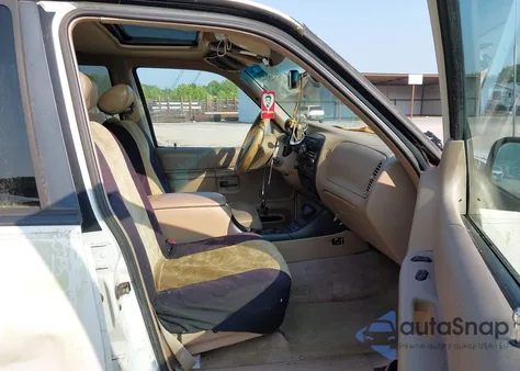 1998 Ford Explorer Eddie Bauer/Limited/Xl/Xlt из США, поврежденный, VIN 1FMZU34E0WZC02193